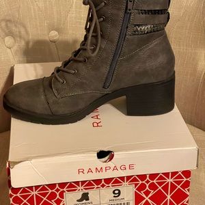 Size 9 Womens Grey Boots